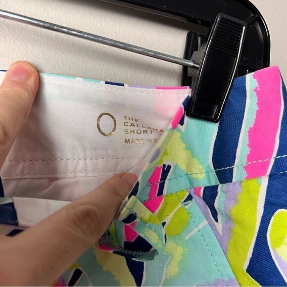 Lilly Pulitzer indigo Sea dreamin multicolored 5” Callahan shorts - Picture 4 of 9